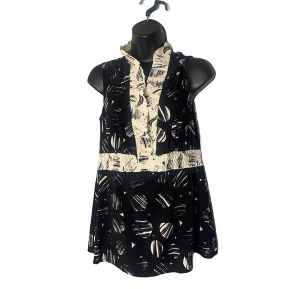 BCBGMaxazria Blouse Women's Medium Ruffle Collar Geometric Office Chic Top - Picture 1 of 6